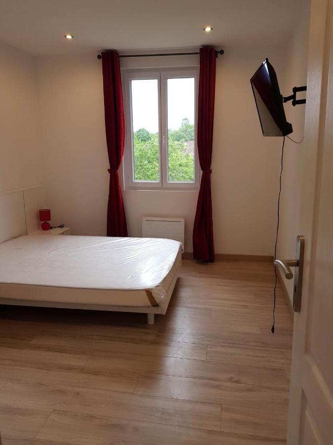 05 - Tres Joli 3 Pieces Neuf 2 Chambres, Logement Tout Equipe Pour 1 A 4 Personnes Maximum, Vue Sur Jardin Avec Parking Privatif, Grand Fourgon Possible, Tout Le Linge De Maison Est Fourni Annesse-et-Beaulieu Εξωτερικό φωτογραφία
